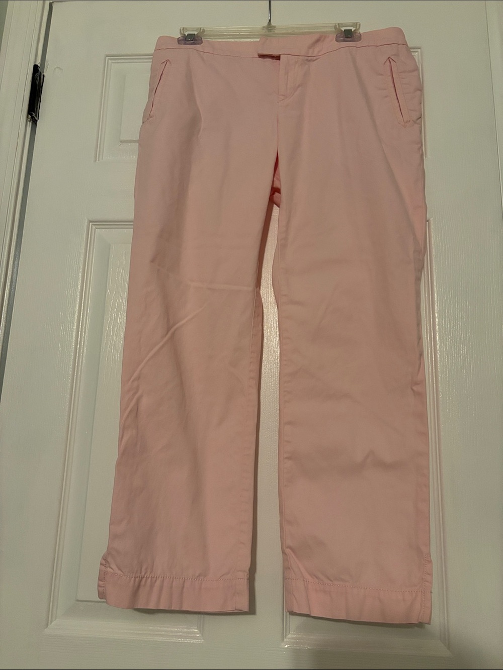 Women's Straight-Leg Chinos in Pale Pink
